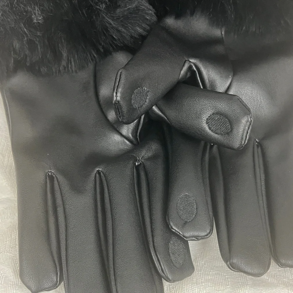 Faux Fur/Leather SMART GLOVES